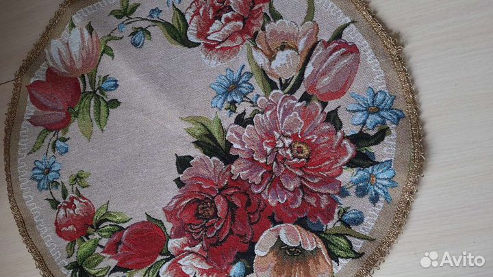 Салфетка гобеленовая Улица Гобеленов диаметр 47см