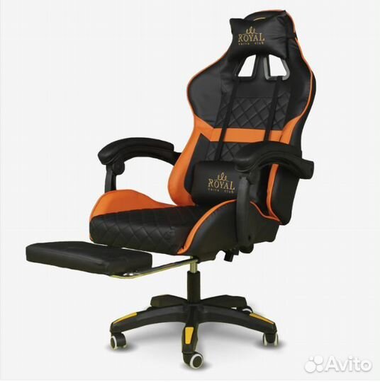 Компьютерное игровое кресло с подставкой для ног