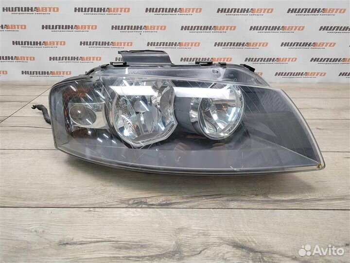 Фара правая audi A3 8P С дефектом