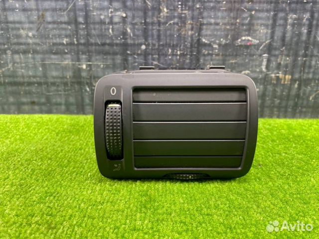 Воздуховод передний правый Volkswagen Passat B5