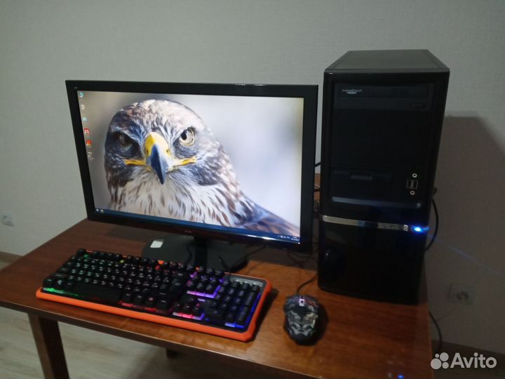 Игровой комп. Intel Core i5,16Gb,RX578, 22”