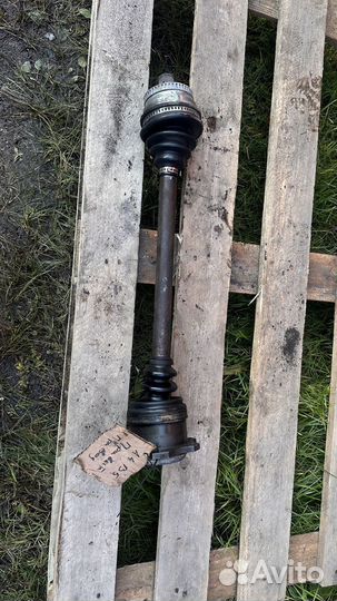 Привод передний правый Audi A4 B5 АКПП 1.8 adr