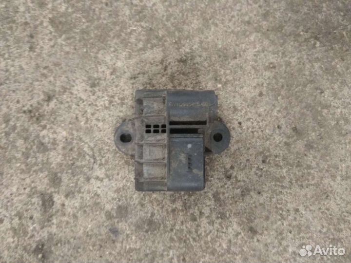 Реле накала свечей Mersedes A6519003103