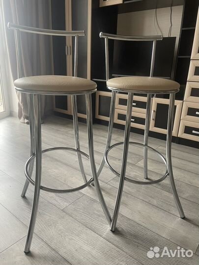 Стул барный