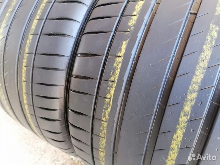 Michelin Pilot Sport 4 S 305/30 R19