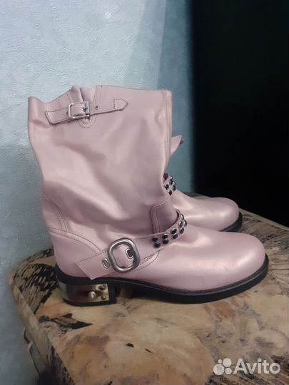 Ботинки женские