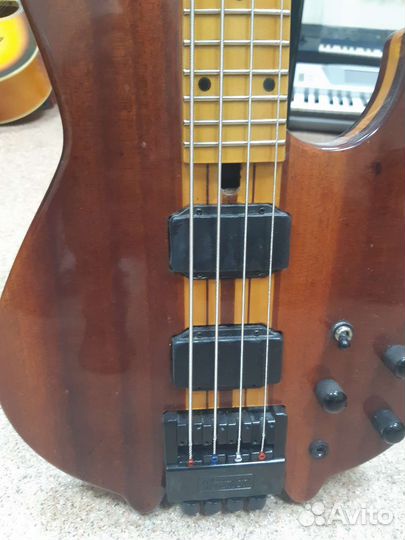 Мастеровая бас гитара Осипова