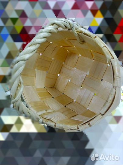 Корзина плетеная