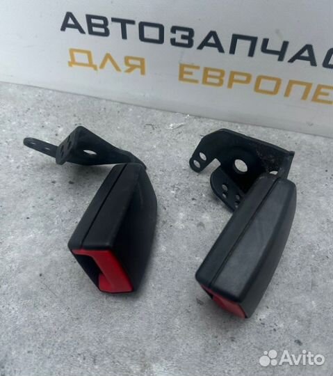 Замок ремня безопасности задний Mercedes-Benz