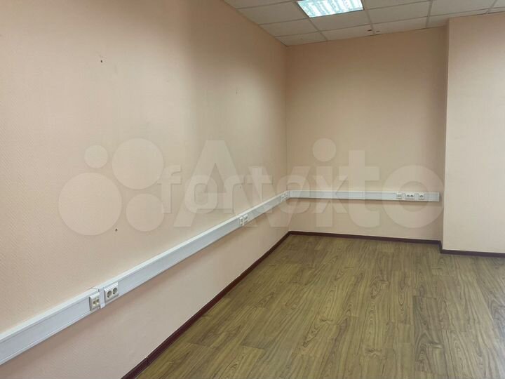 Сдам офисное помещение, 153 м²