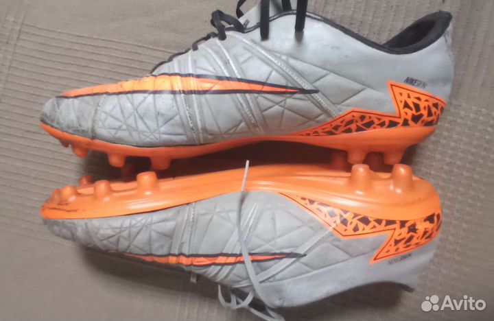 Футбольные бутсы 42 размер nike