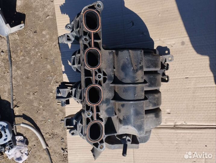 Впускной коллектор Kia Ceed 2 (JD) 1.6 АКПП