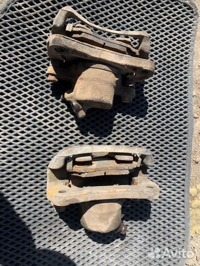 Лансер 7 8 суппорт передний 1.3