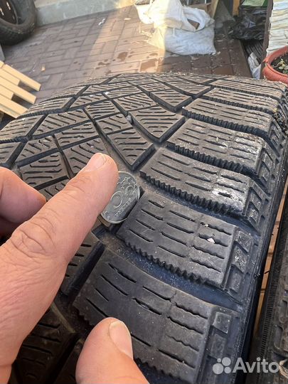Pirelli Ice Zero 225/45 R19 96H