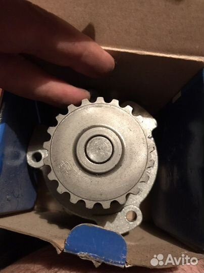 Водяной насос приора помпа