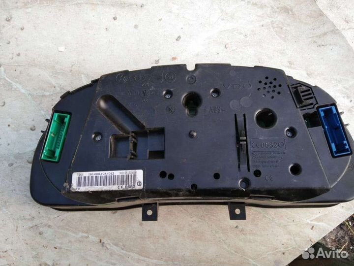 Щиток приборов пассат б5 2002год