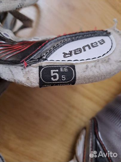 Хоккейные коньки bauer vapor x90