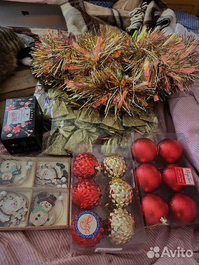 Елочные игрушки