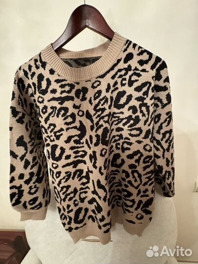Женский свитер