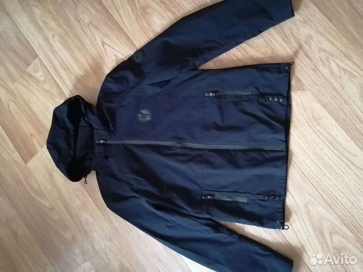 Новая мужская куртка ветровка осень-весна