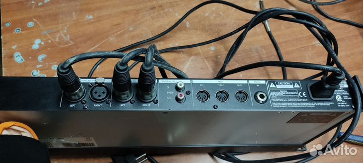 M-ONE xl tc electronic процессор эффектов