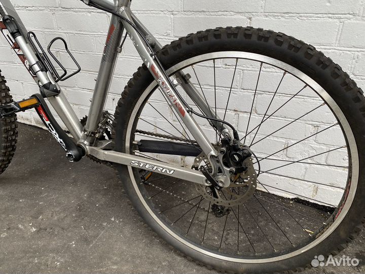 Горный велосипед Stern Force 2.0