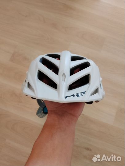 Велошлем MET
