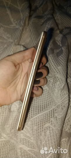 Xiaomi Redmi 6, 3/32 ГБ