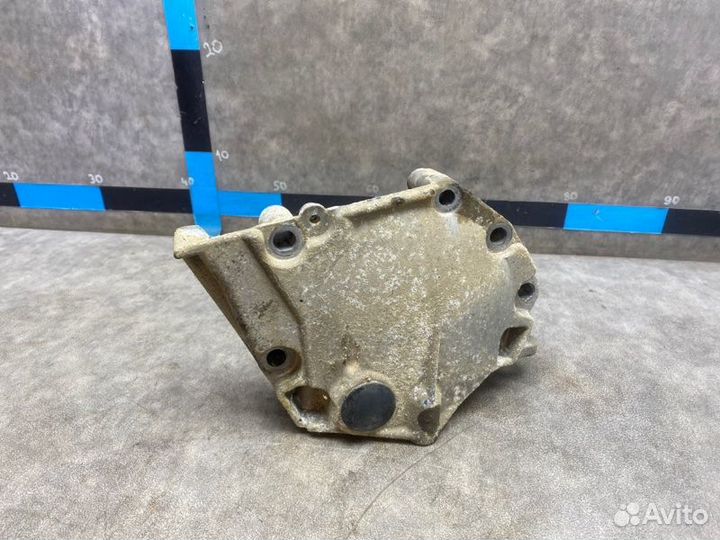 Крышка ремня Грм Renault Logan 2 K4M 1.6 (82) 2014