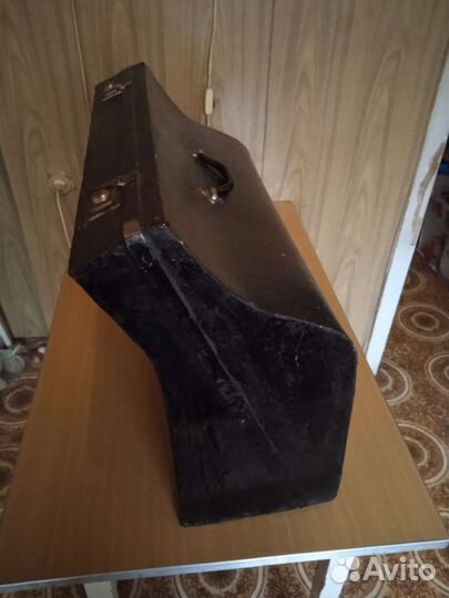 Чемодан для аккардеона