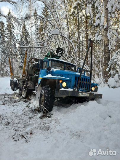 Водитель на лесовоз урал