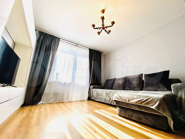 2-к. квартира, 40 м², 7/14 эт.