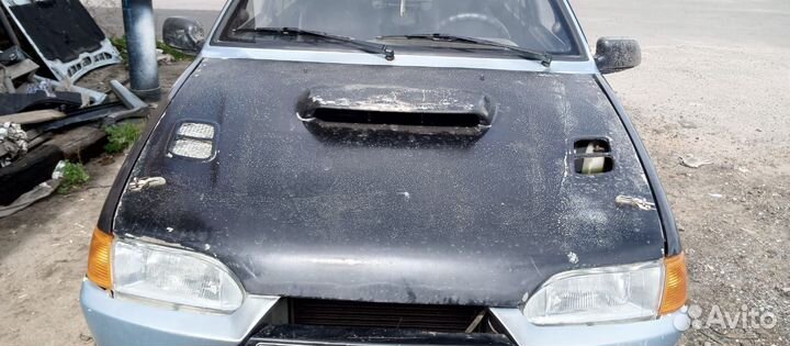 Продам пластиковый капот на ваз