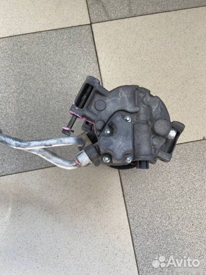 Компрессор кондиционера Toyota Avensis 2.2