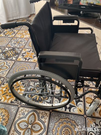 Инвалидная коляска