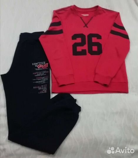 Спортивный костюм