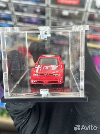 Hot wheels premium alfa romeo