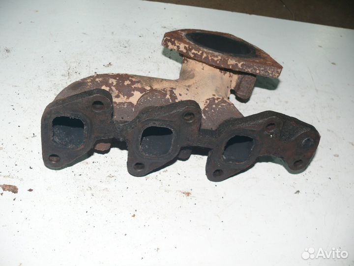 Выпускной коллектор Chevrolet Spark m200 0,8 л