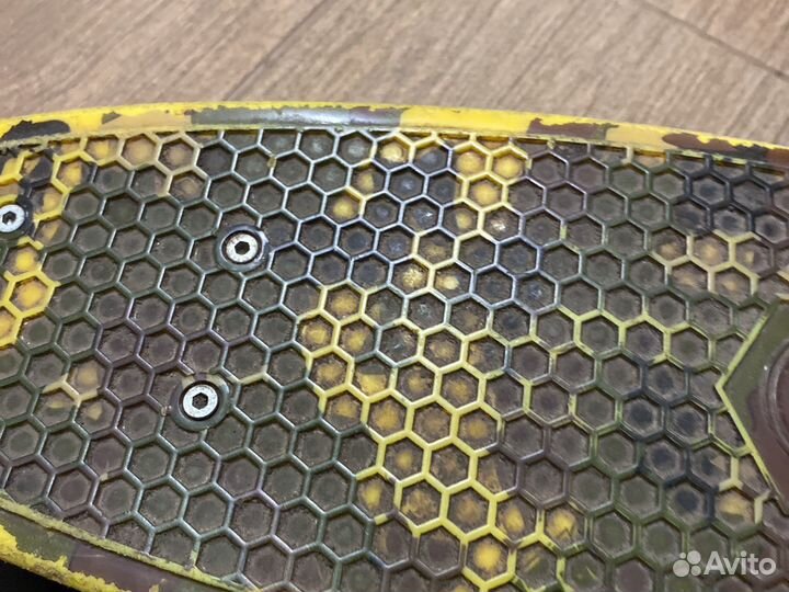 Скейтборд зелёно-жёлтый