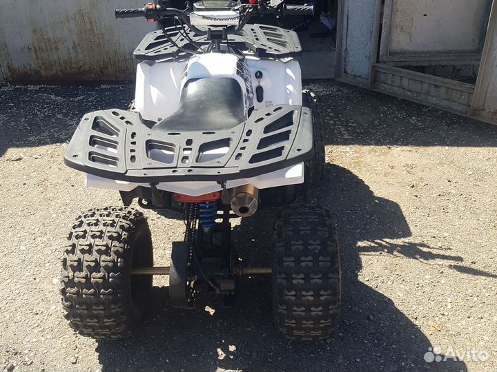 Продаю квадроцикл детский