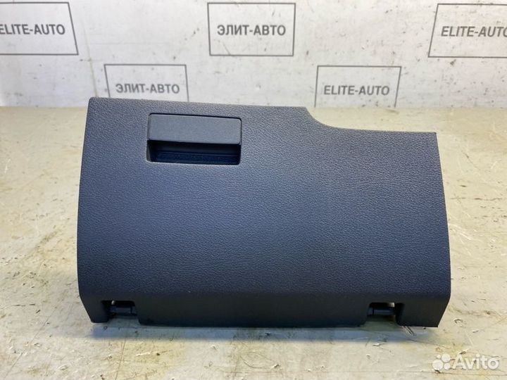 Вещевой ящик Vw Touran 1.6 2009