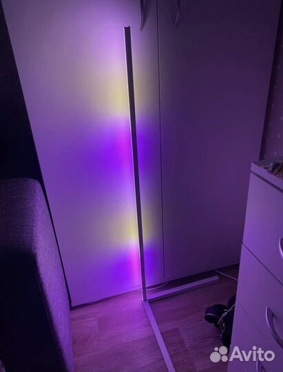 Лампа rgb угловой торшер