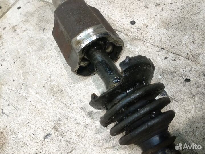 Привод Передний левый (Changan CS35)