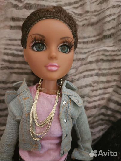 Кукла moxie teenz