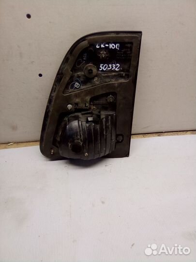 Фонарь внутренний левый Toyota Land Cruiser