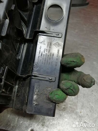 Рено дастер duster фонарь задний правый