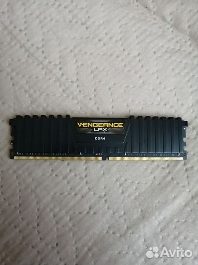 Оперативная память ddr4 corsair 16 gb 3200mhz