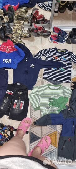Много вещей и обувь пакетом с 3 до 5 лет