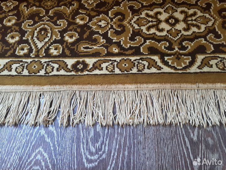 Ковер производства Азербайджана