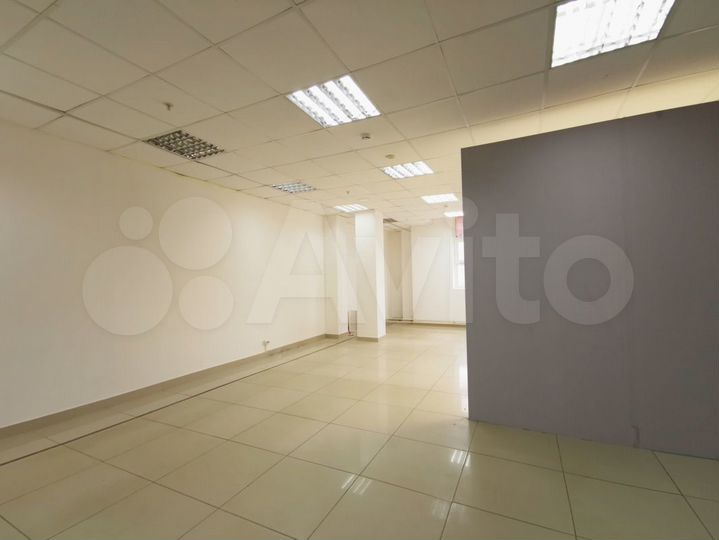 Продам торговое помещение, 157 м²